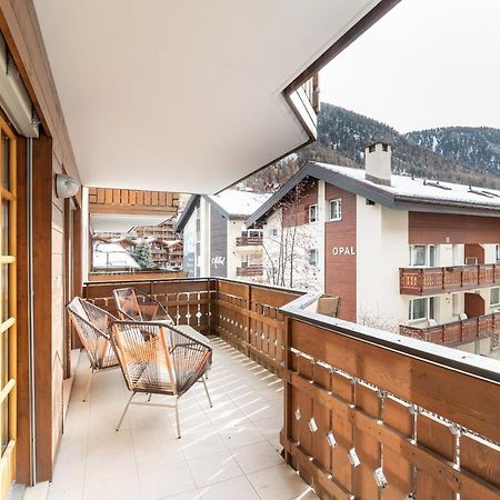 Vrony Apartments By Hotel Walliserhof Zermatt Ngoại thất bức ảnh