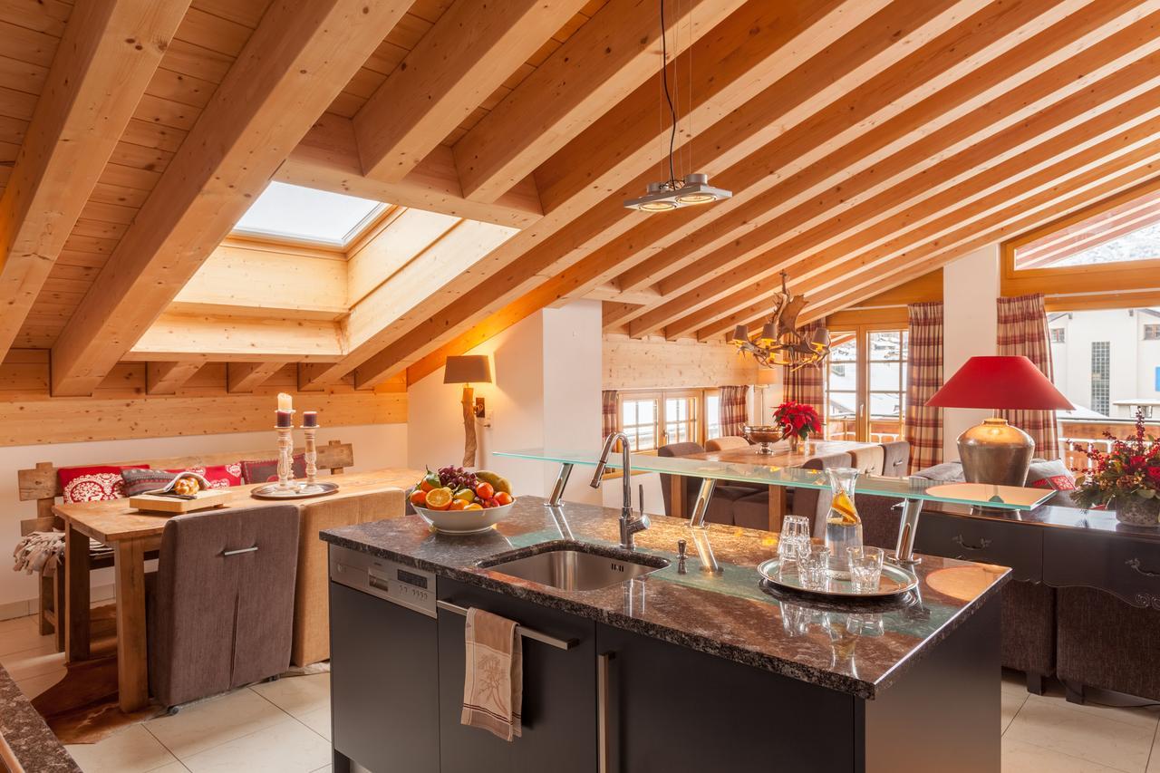 Vrony Apartments By Hotel Walliserhof Zermatt Ngoại thất bức ảnh