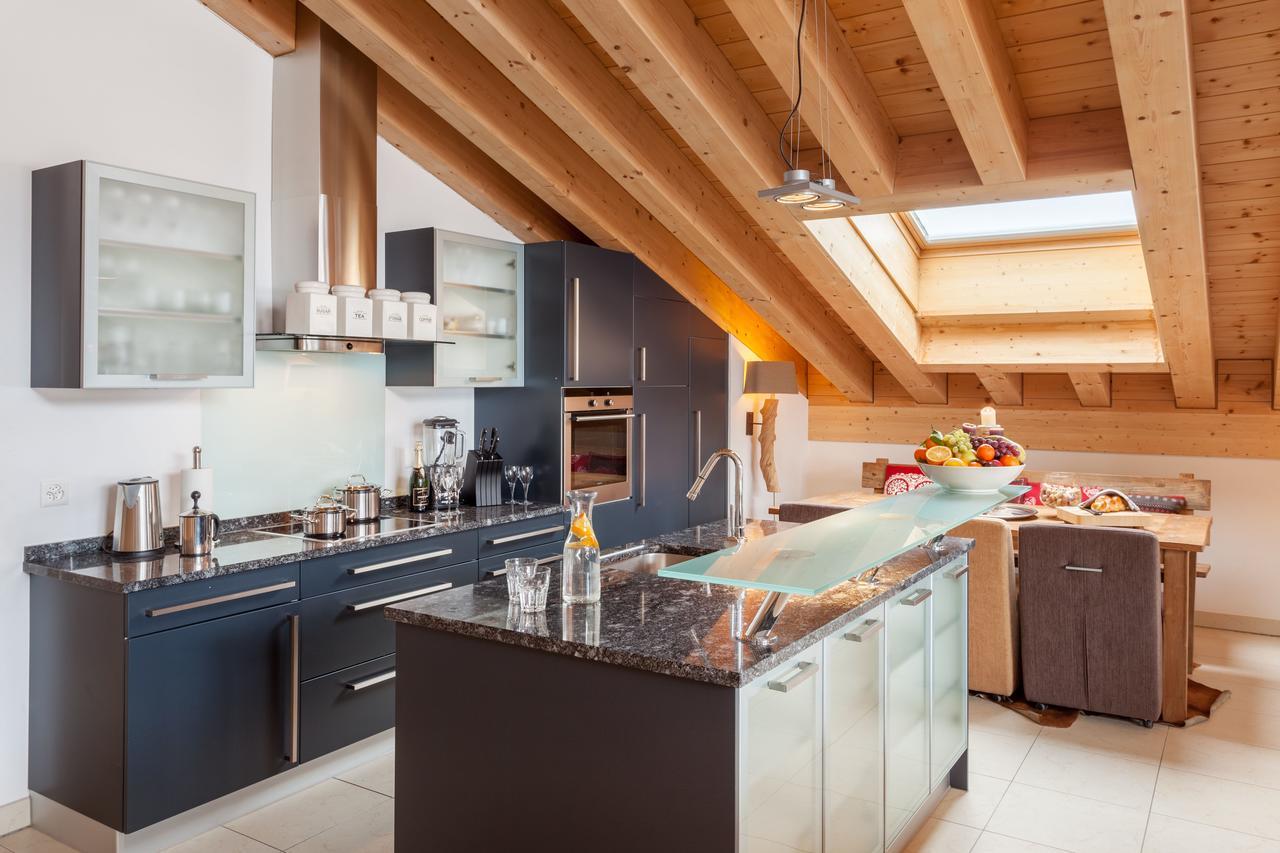 Vrony Apartments By Hotel Walliserhof Zermatt Ngoại thất bức ảnh